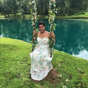 Sweetheart neckline Dress